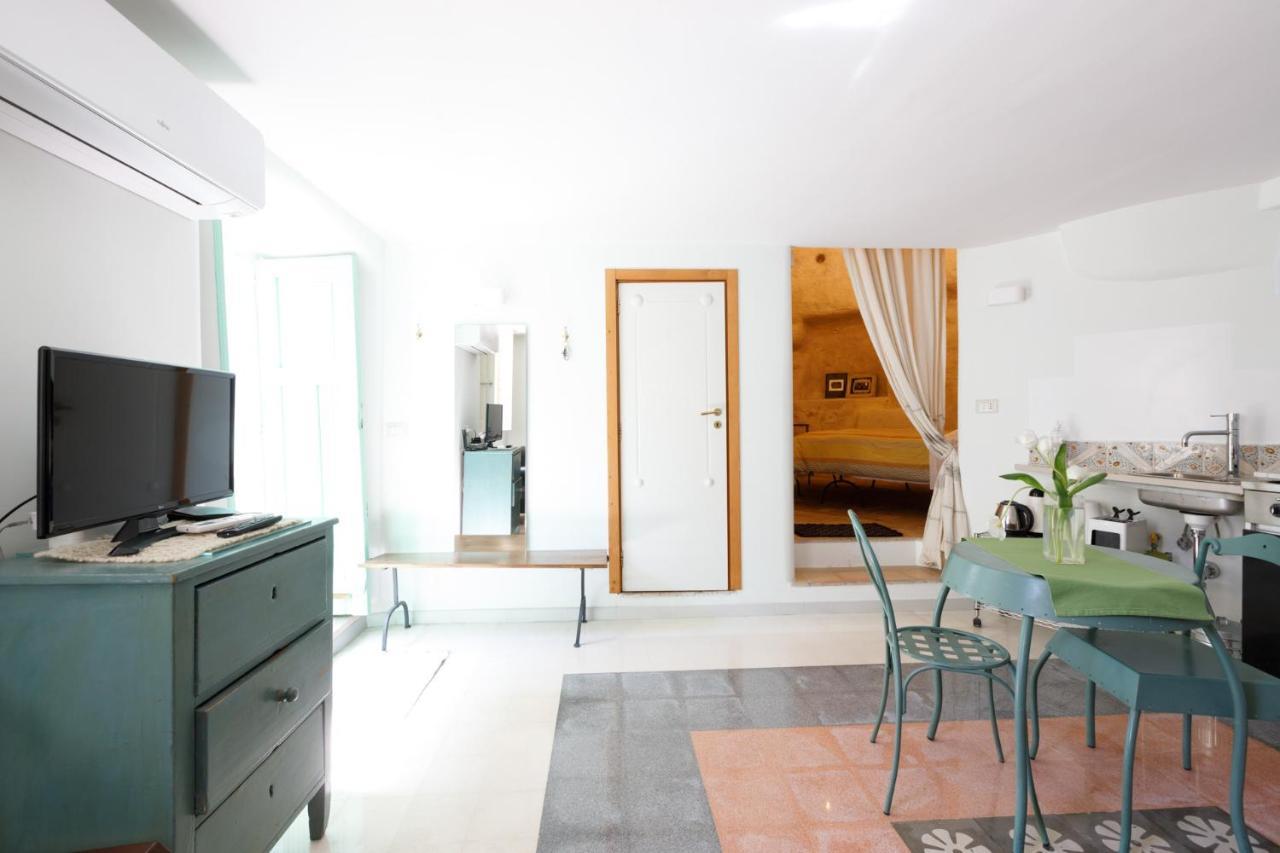 Apartamento Da Ida - In Lak' Ech Matera Exterior foto